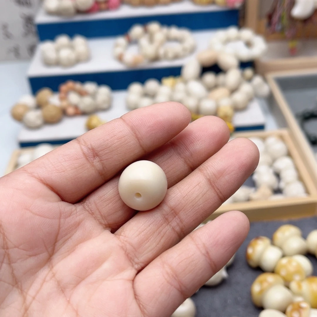 菩提根/象牙果手串微瑕