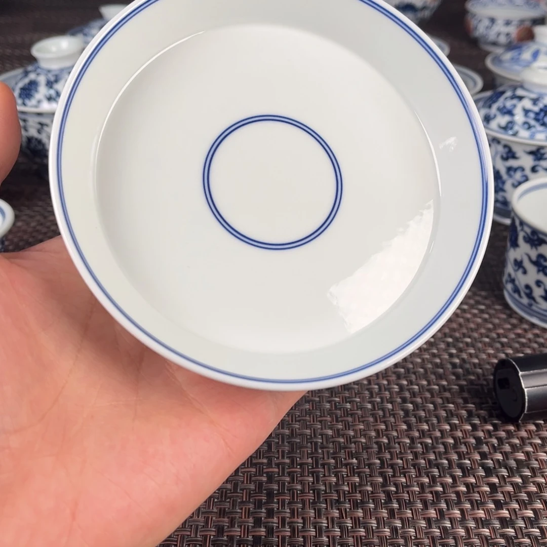 瓷片景德镇陶瓷杯子里