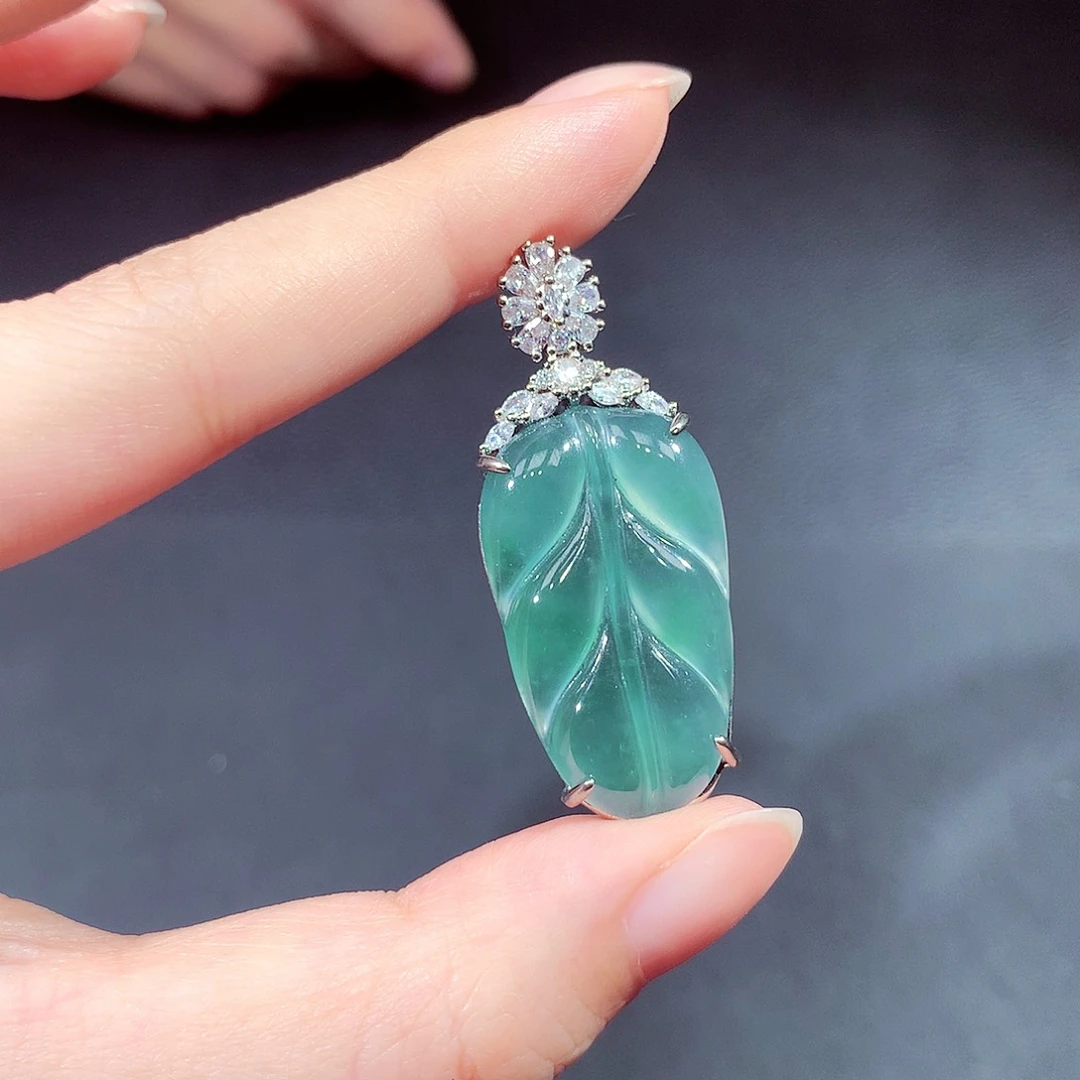 翡翠戒指未镶嵌翡翠