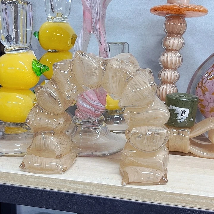 家悦琉璃工艺品不完美