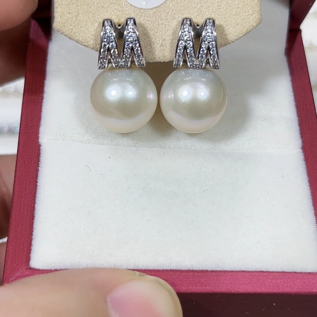 银S925镶嵌海水珍珠颈饰