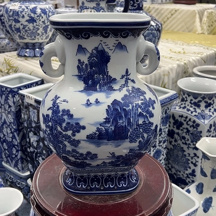摆件青花瓷居家摆件，花瓶