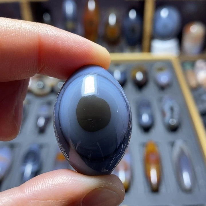 玛瑙/玉髓未镶嵌珠宝半成品