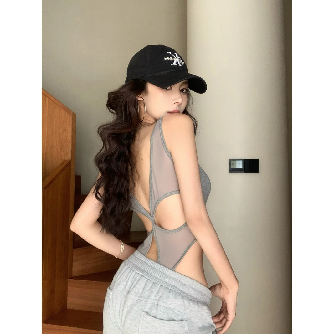 性感辣妹后背设计感带胸垫吊带背心夏季无袖U领修身美背连体衣