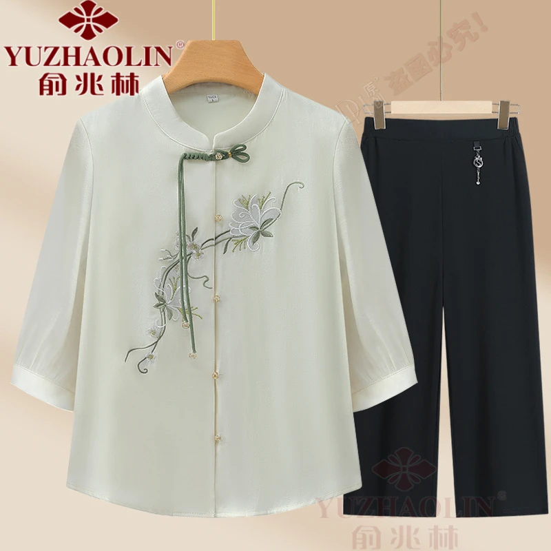 2025夏装新款洋气妈妈装中国风立领绣花七分袖中年女人夏减龄衬衣