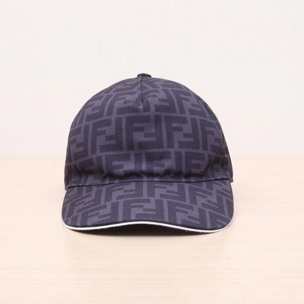 99新 FENDI/芬迪 【lu】黑色 帆布 尼龙 棒球帽 /P205116995