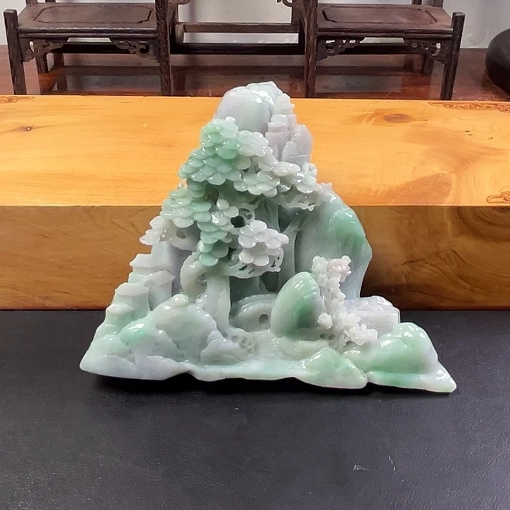 翡翠未镶嵌摆件缅甸翡翠