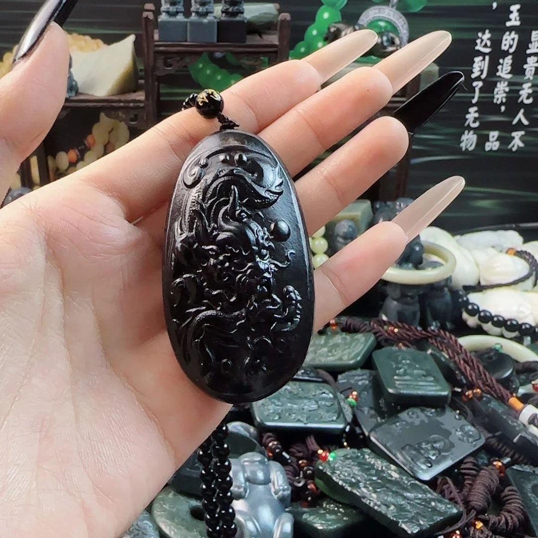 和田玉（糖玉）未镶嵌颈饰