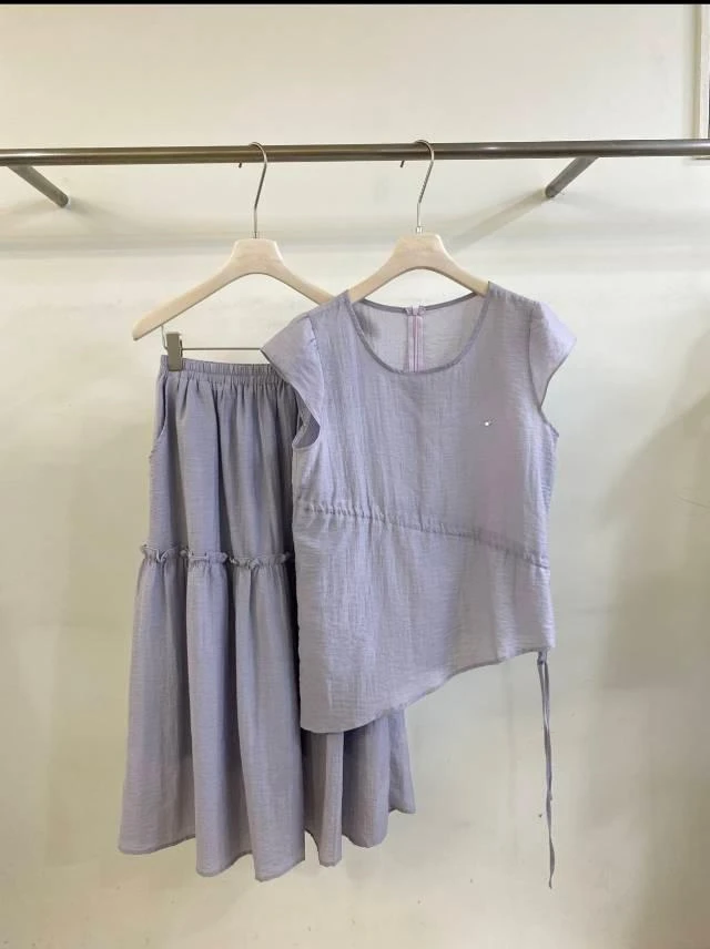 25399 彩虹~韩系宽松套装