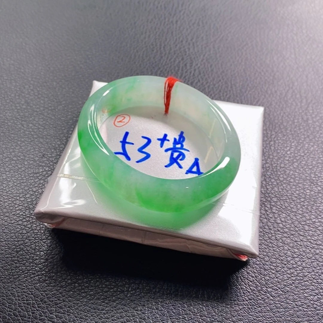 翡翠手镯未镶嵌2号链接