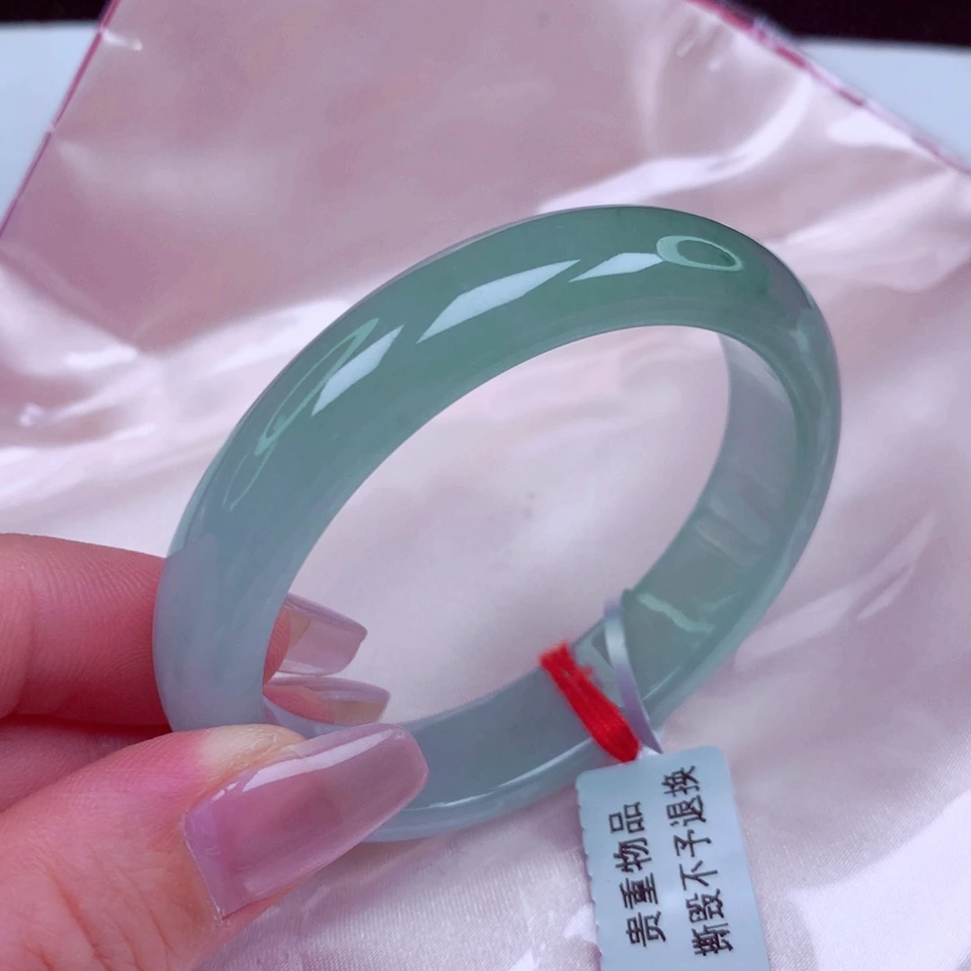 翡翠未镶嵌手镯手镯