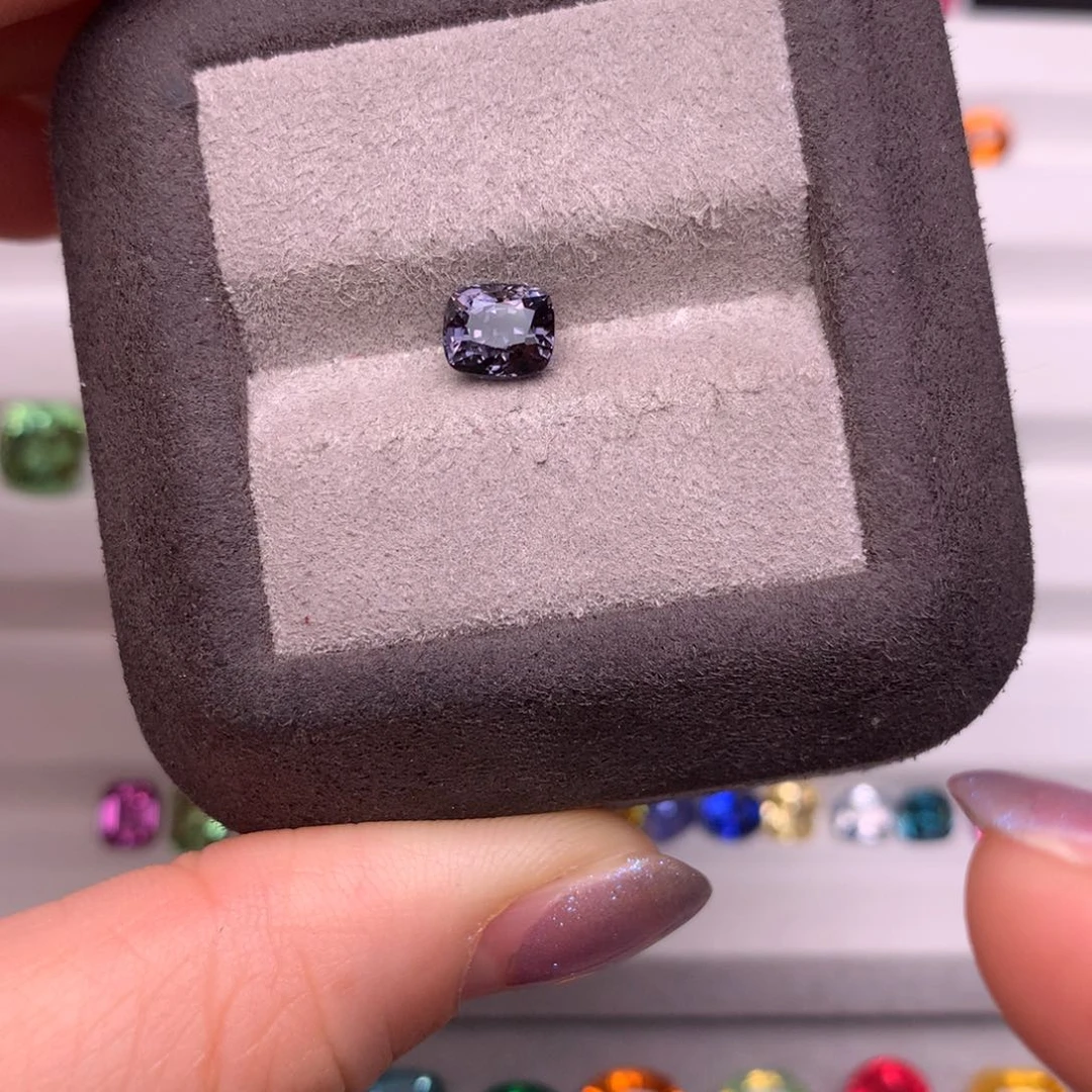 尖晶石裸石未镶嵌1.28克拉