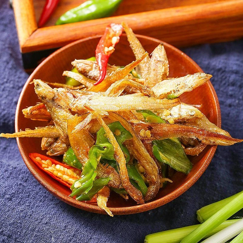 农家下饭菜辣椒炒小鱼