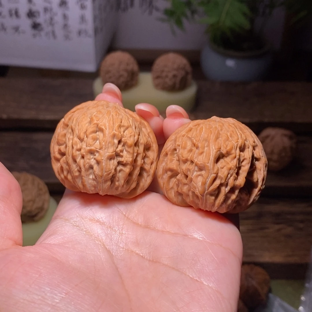 吊坠文玩核桃全品40山地磨盘1809头货