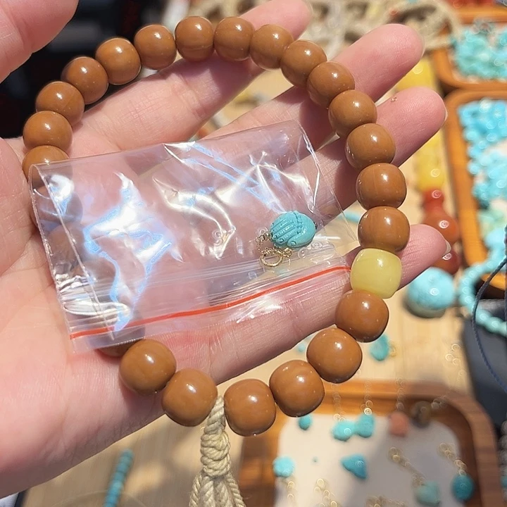 猴头核桃手串洛***_我也不知道