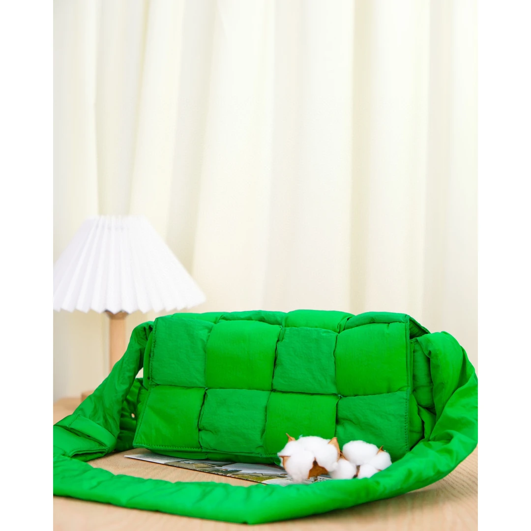 99新 BOTTEGA VENETA/葆蝶家 嘉壹/(5471)绿编织单肩斜挎枕头包