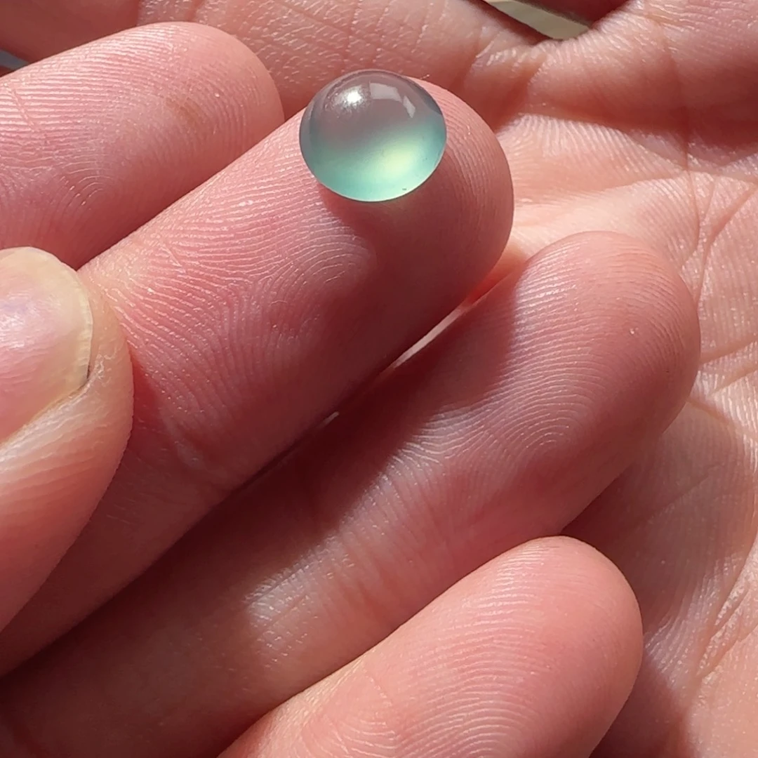 定制翡翠未镶嵌天然翡翠蛋面