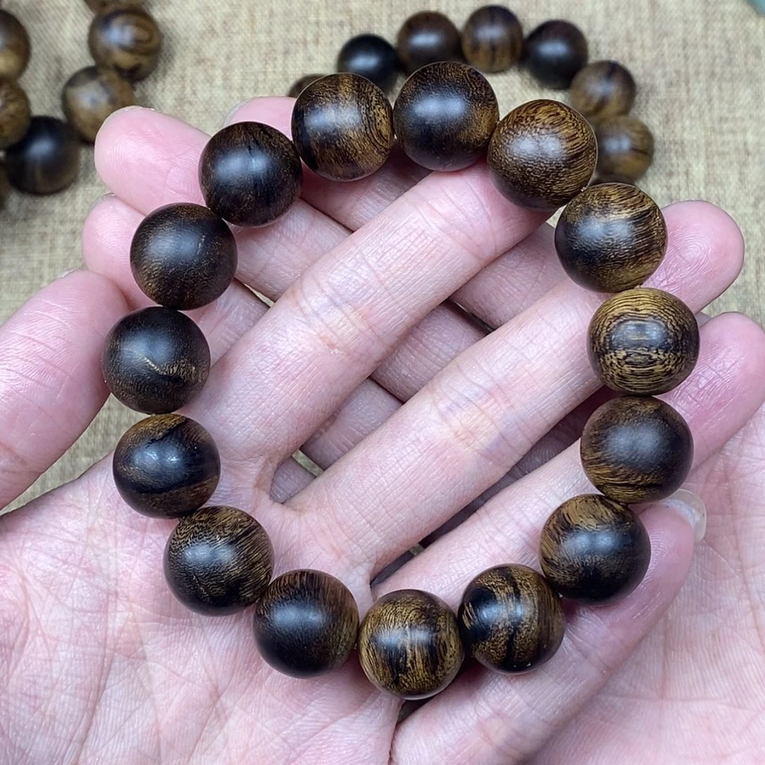 沉香手串越南芽庄白棋楠