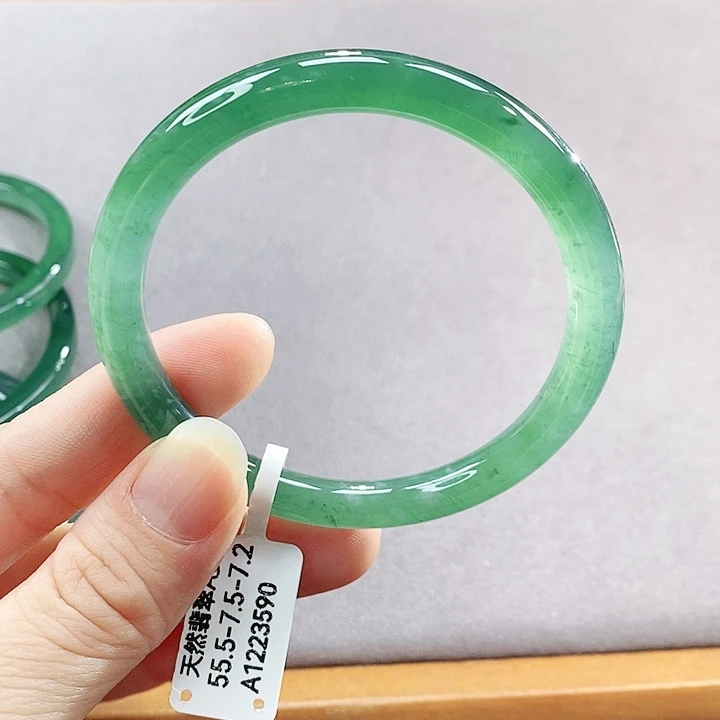 【闪购商品】未镶嵌手镯翡翠