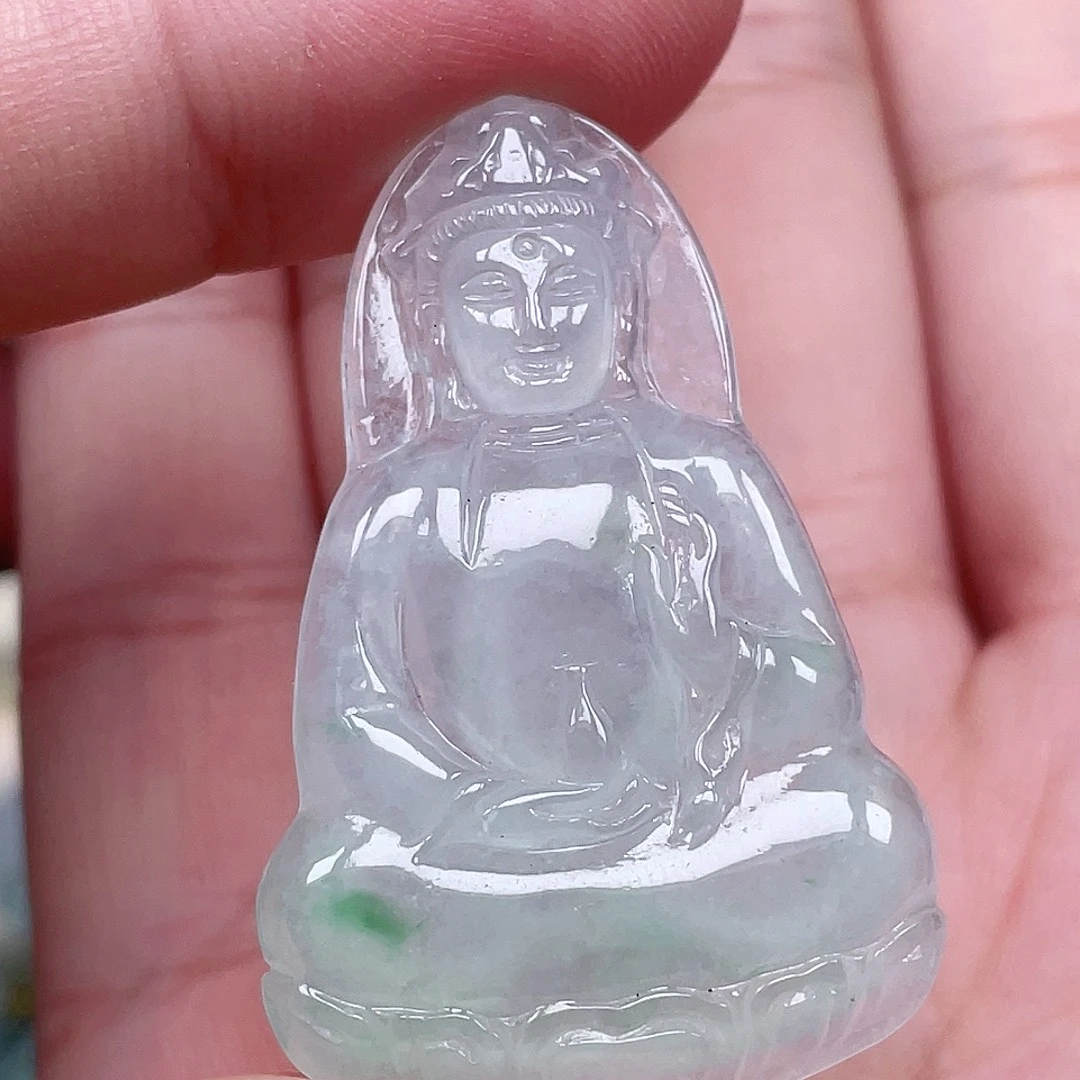 颈饰未镶嵌翡翠观音