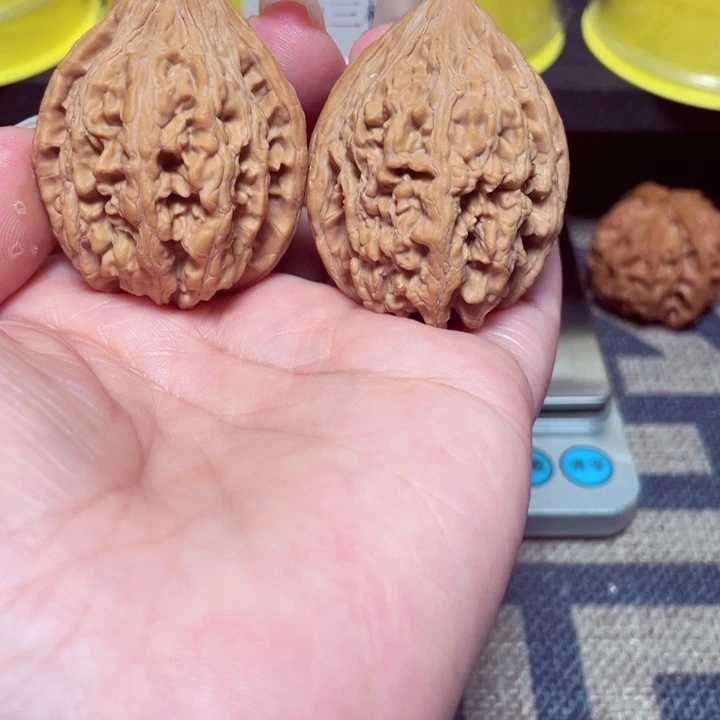 文玩核桃把件大沽石37