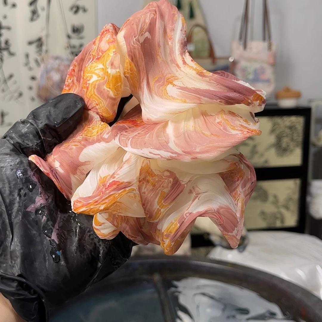 布艺非金属355贝壳发圈枫林晚