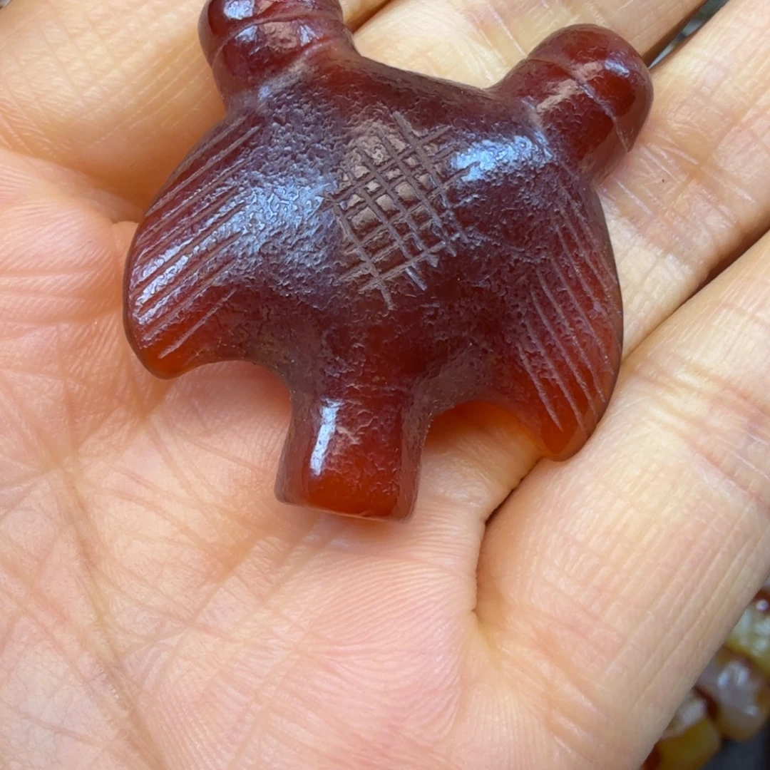 宝***生玛瑙/玉髓未镶嵌颈饰