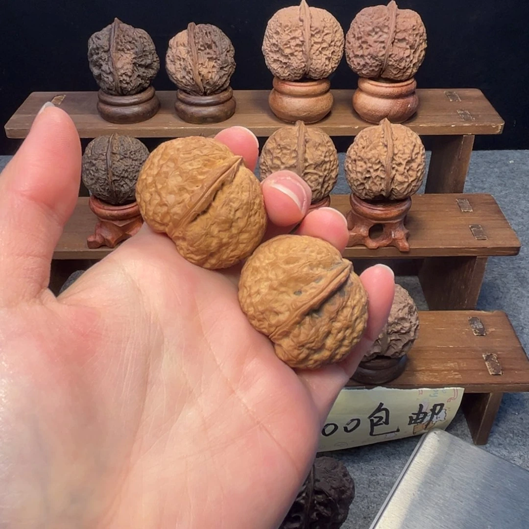 文玩核桃吊坠z金马蹄39mm