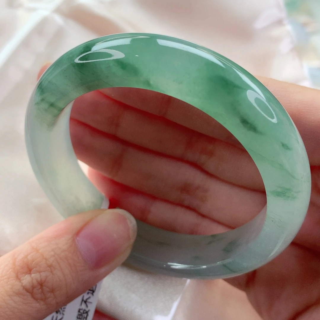 未镶嵌手镯翡翠冰晴绿花 浓墨重彩 微瑕 喵喵