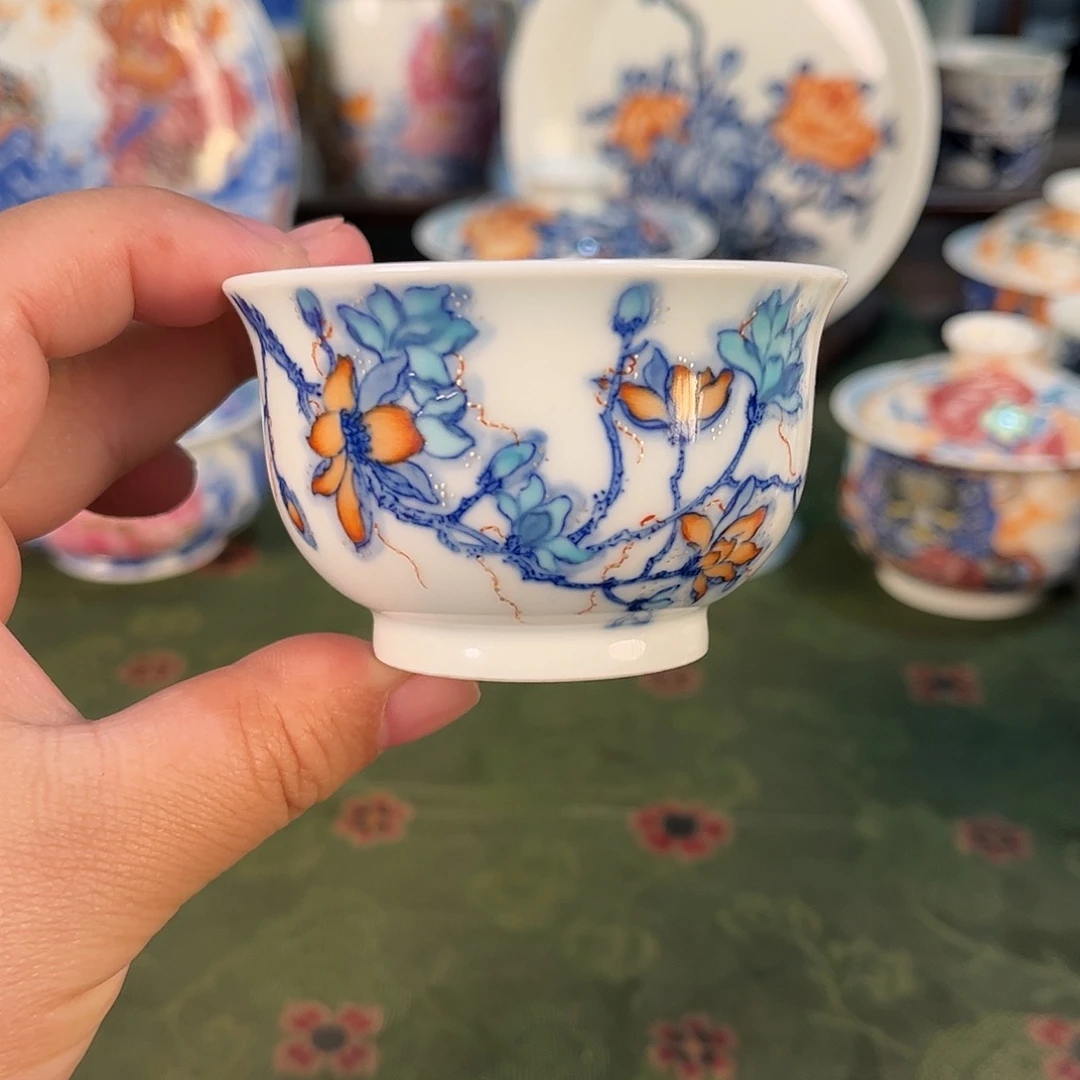 斗彩玉兰炉式杯杯