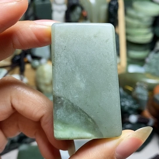 未镶嵌和田玉（糖玉）珠宝半成品