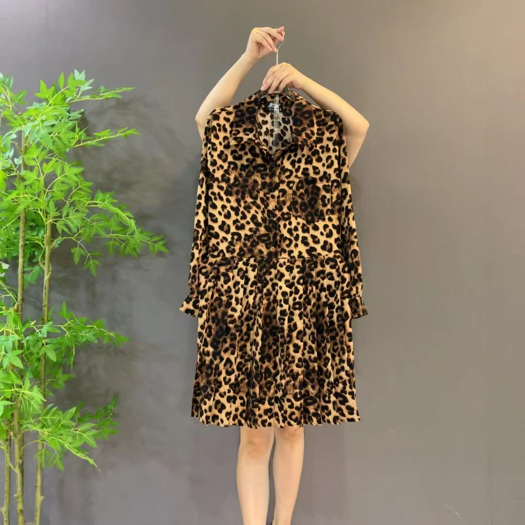 85175早秋季新款套头时尚气质豹纹衬衫连衣裙显瘦大码下摆百褶裙