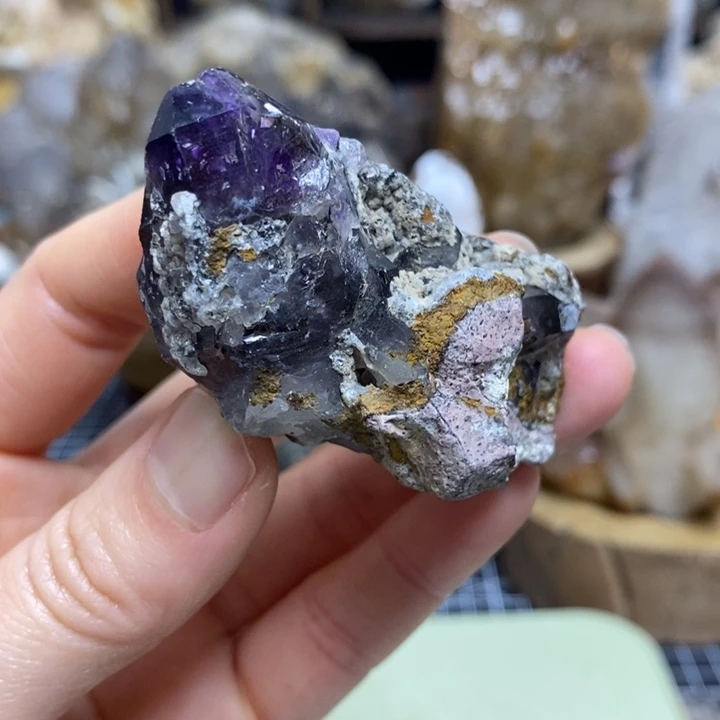 水晶水晶柱未镶嵌