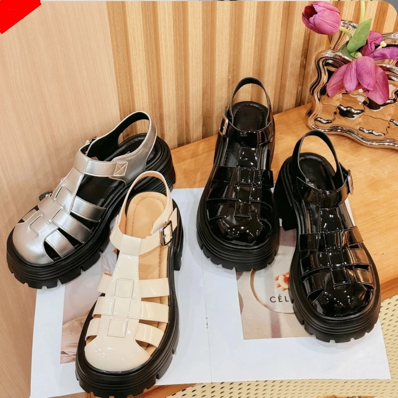 厚底增高罗马凉鞋女外穿夏季2025新款镂空时尚百搭包头软底猪笼鞋