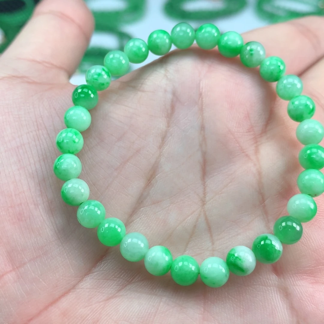 翡翠手链未镶嵌翡翠