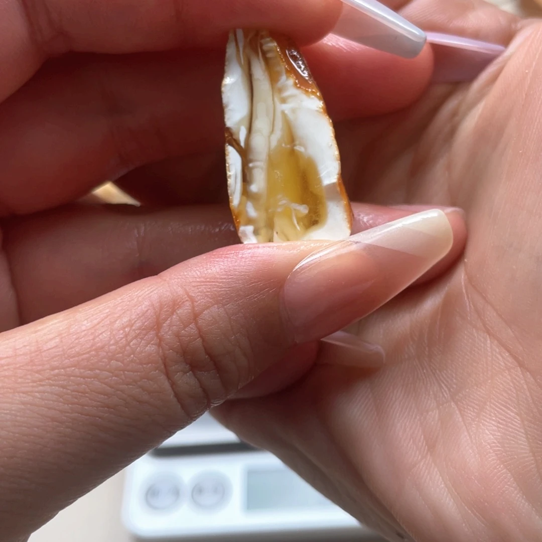 定制蜜蜡未镶嵌王*原石