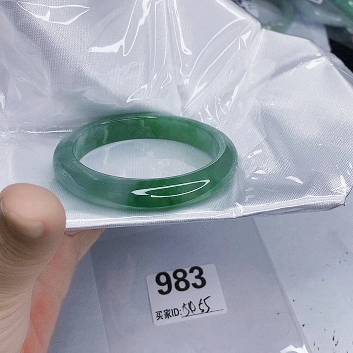 翡翠未镶嵌手镯一图一物实物为准