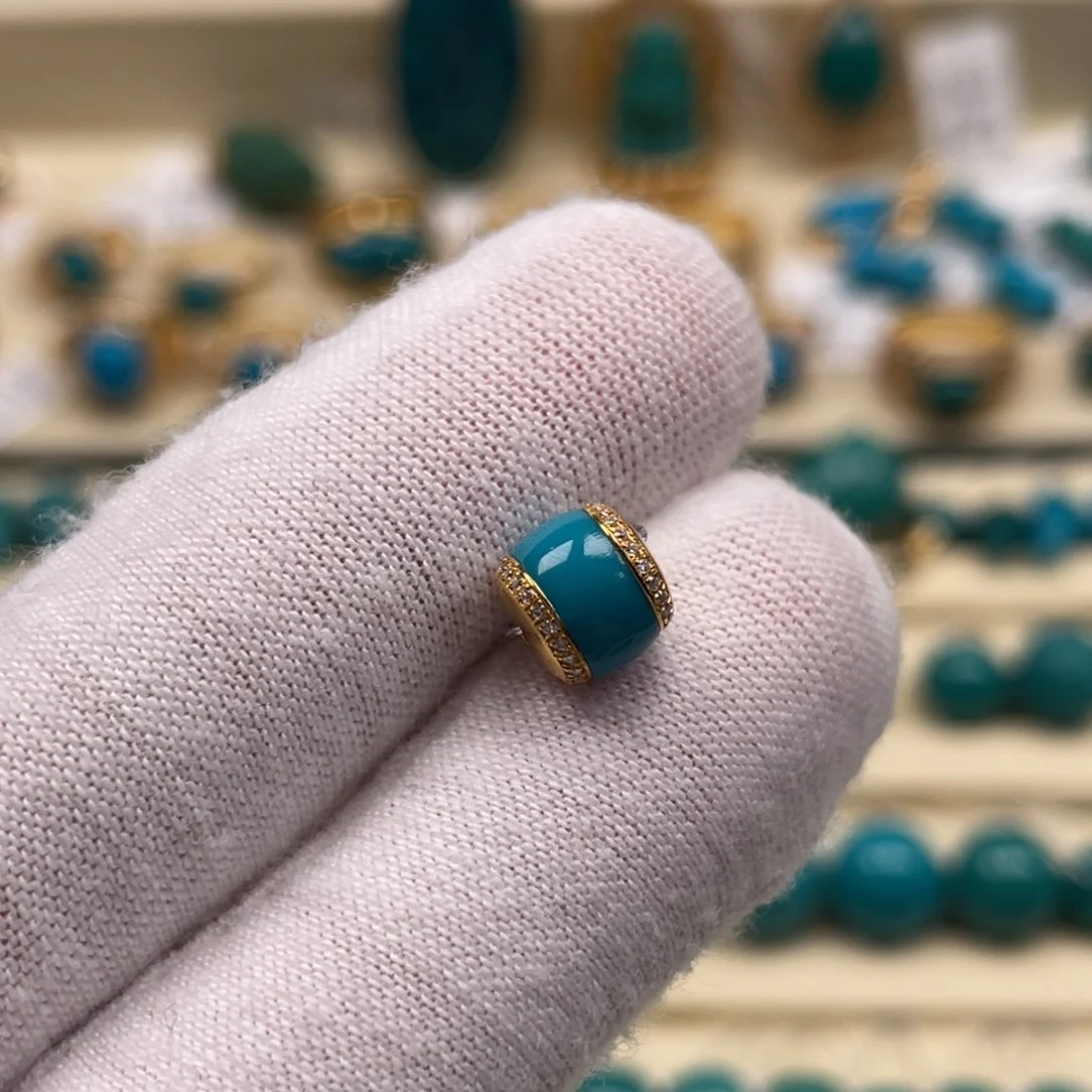 18K金镶嵌绿松石珠宝奇石