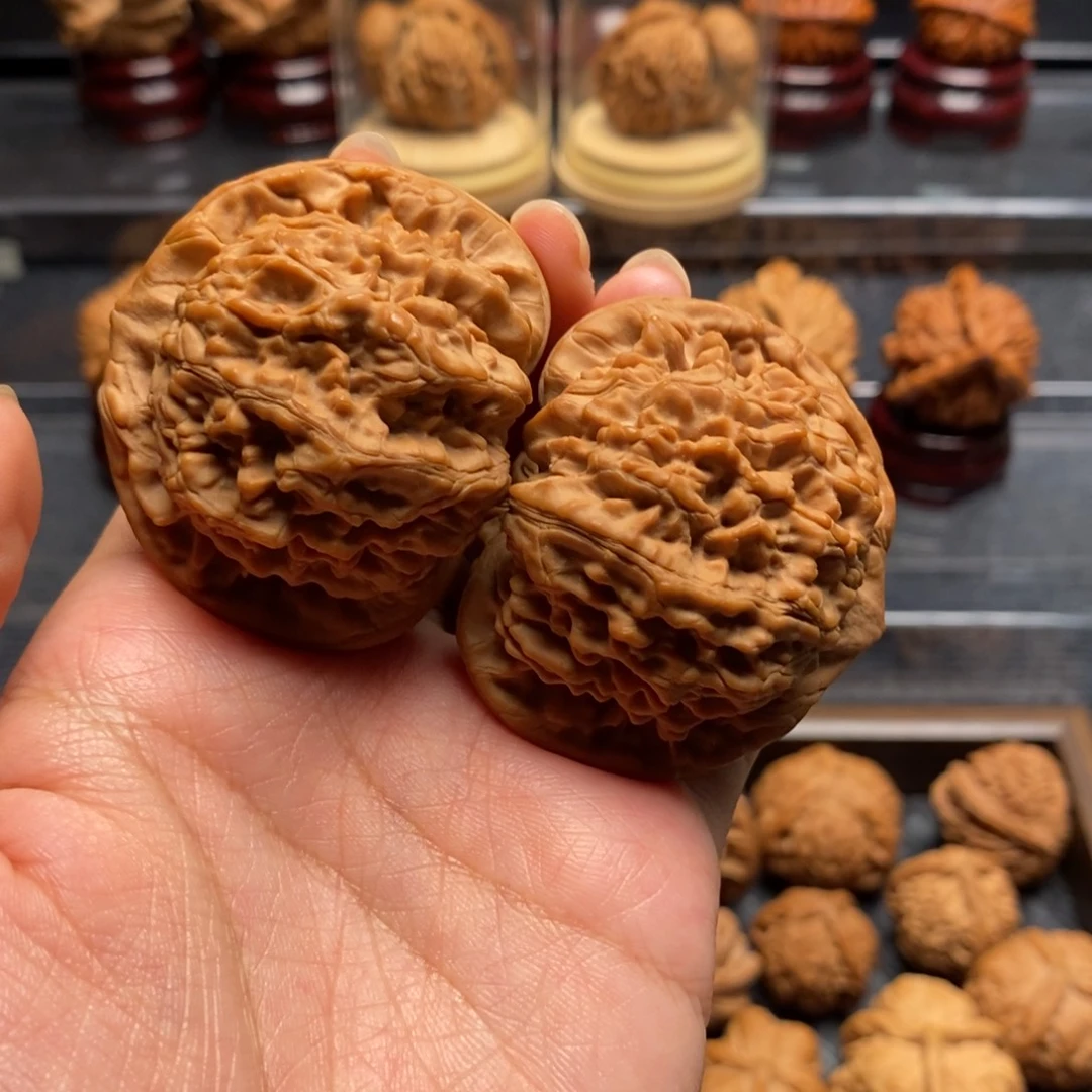 文玩核桃吊坠官帽50