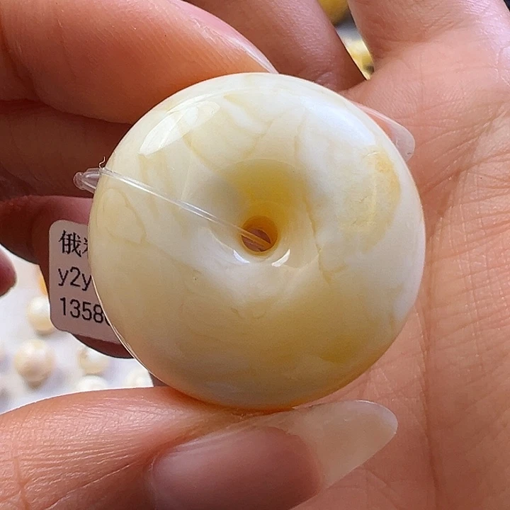 未镶嵌蜜蜡珠宝奇石