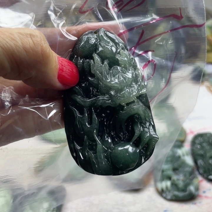 玉***袋定制翡翠未镶嵌毛货