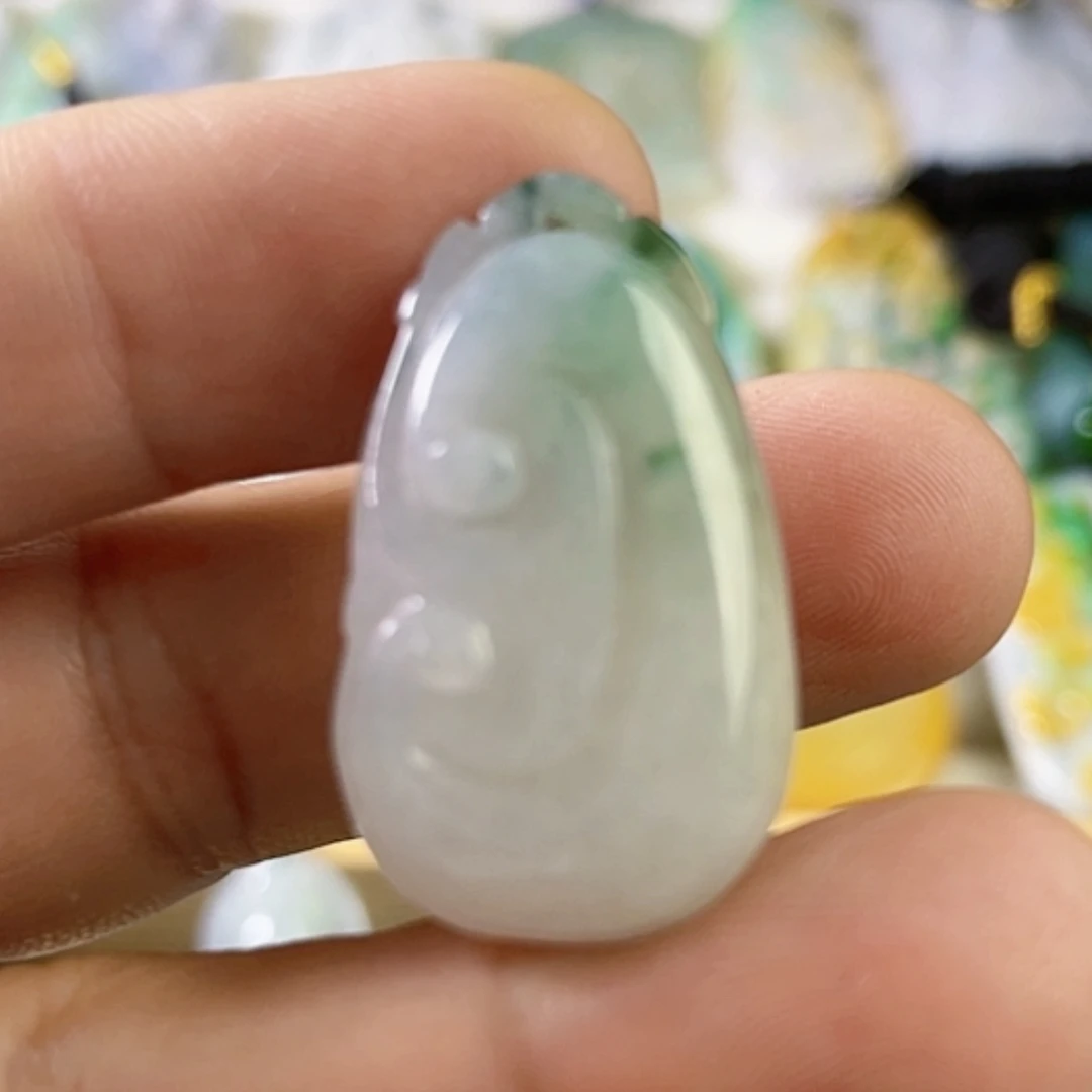 【闪购商品】翡翠未镶嵌颈饰天然翡翠吊坠