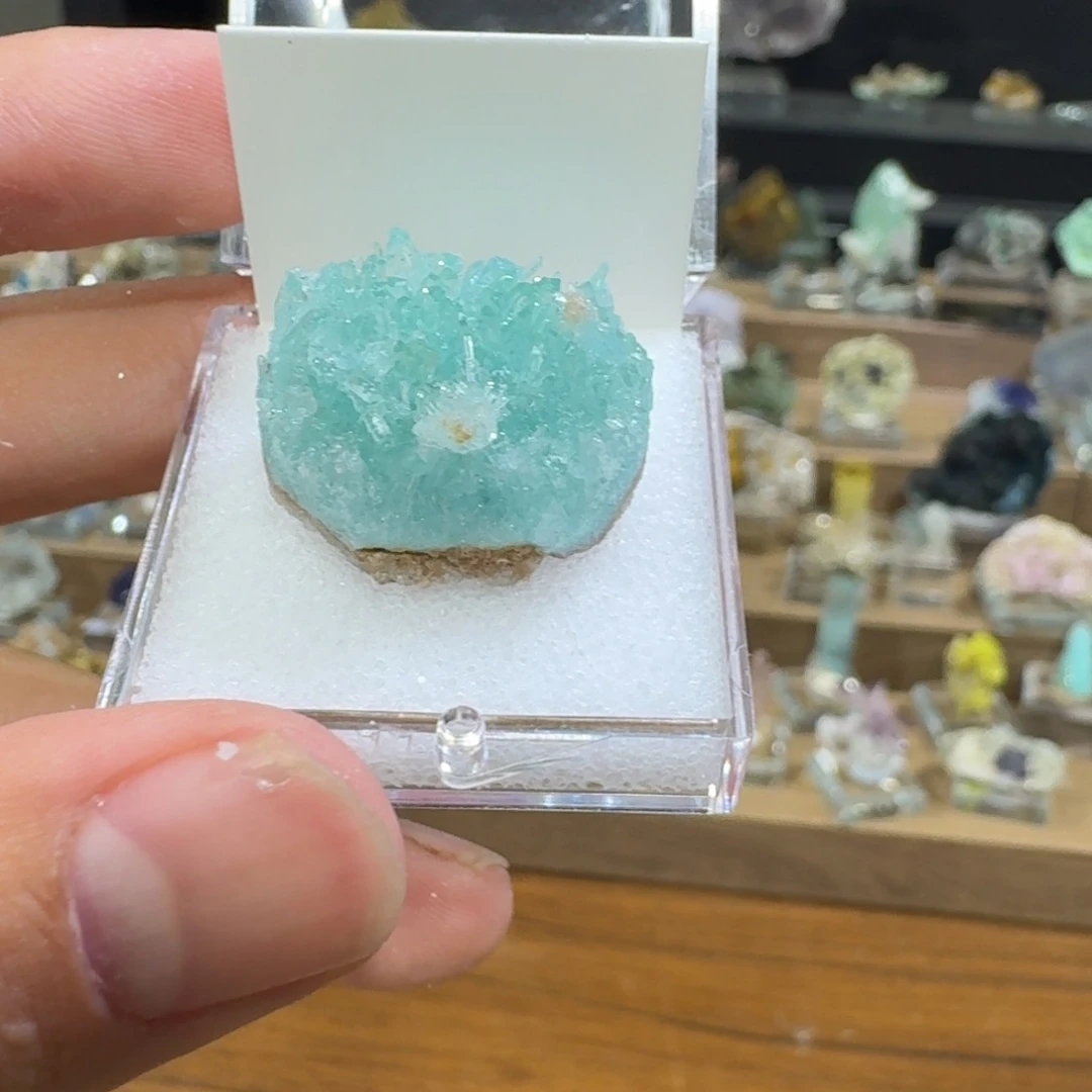 g***g月下珠宝严选矿物