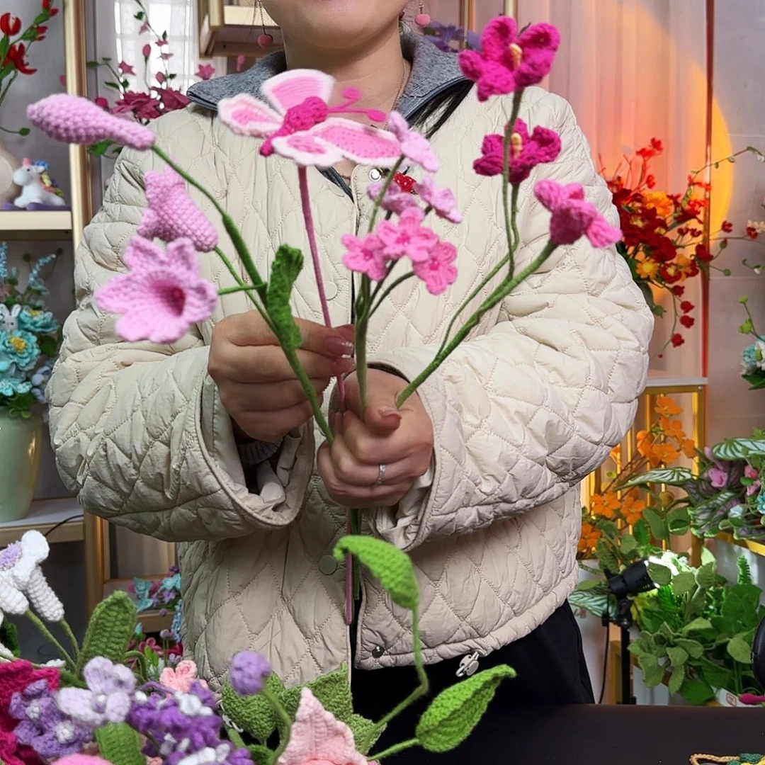手工钩织设计花束