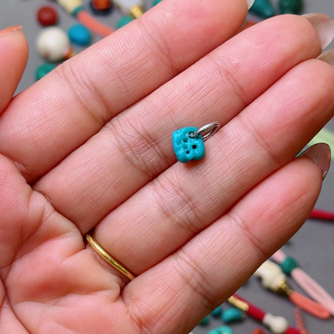 泉***舍绿松石未镶嵌配饰配饰