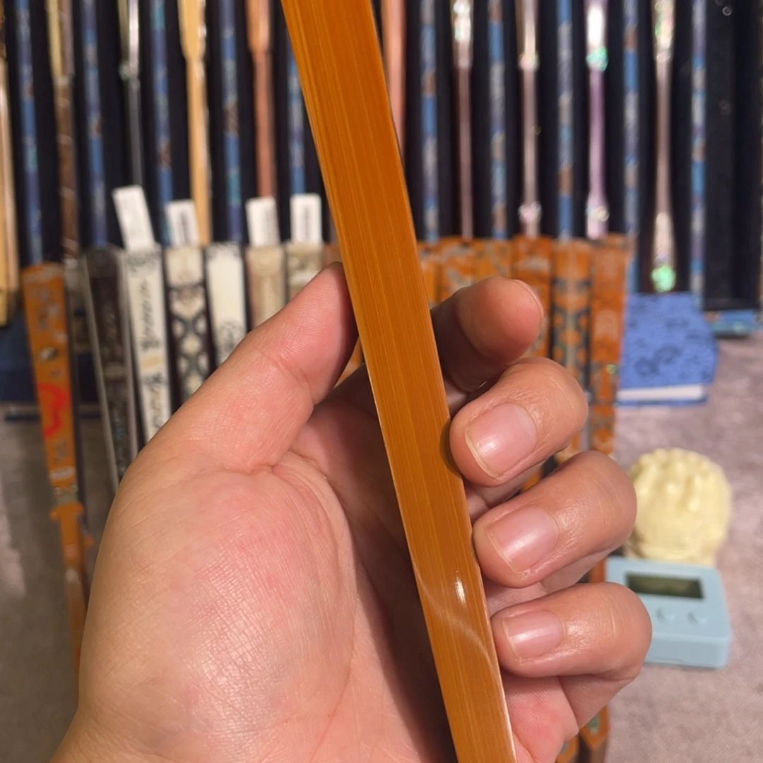 扇子手工制作工艺精湛