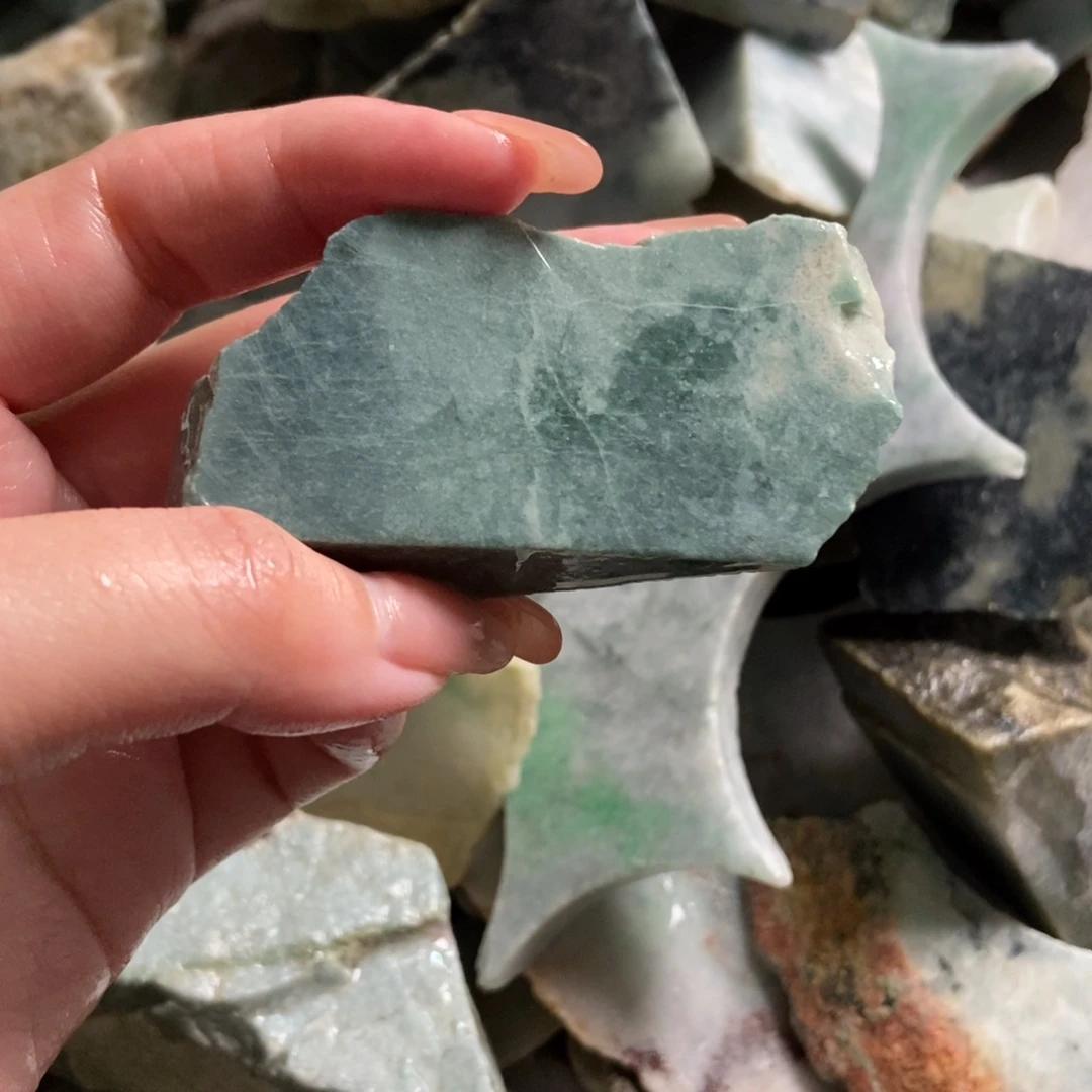 翡翠未镶嵌挂件天然翡翠