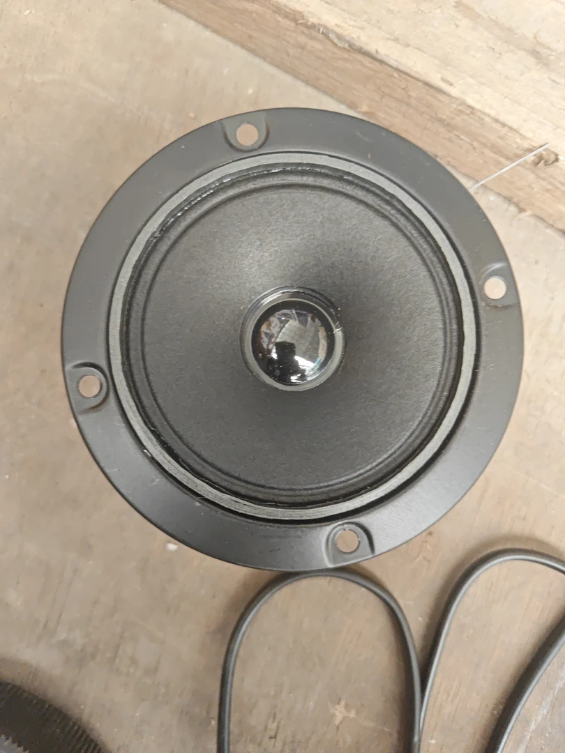 8新  音箱卡包高音一个的价格