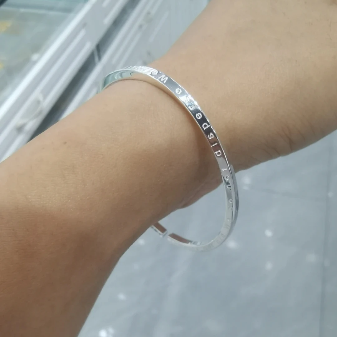 足银手镯 999足银手镯纯银经典款不过时足银