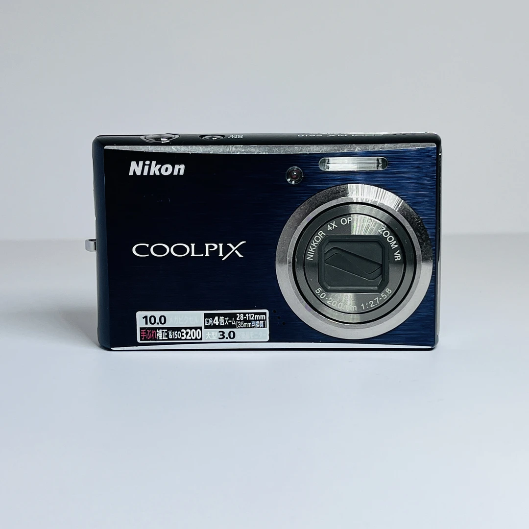 9新 Nikon/尼康 s610 屏幕轻微暗角印记 不影响出片1000万像素